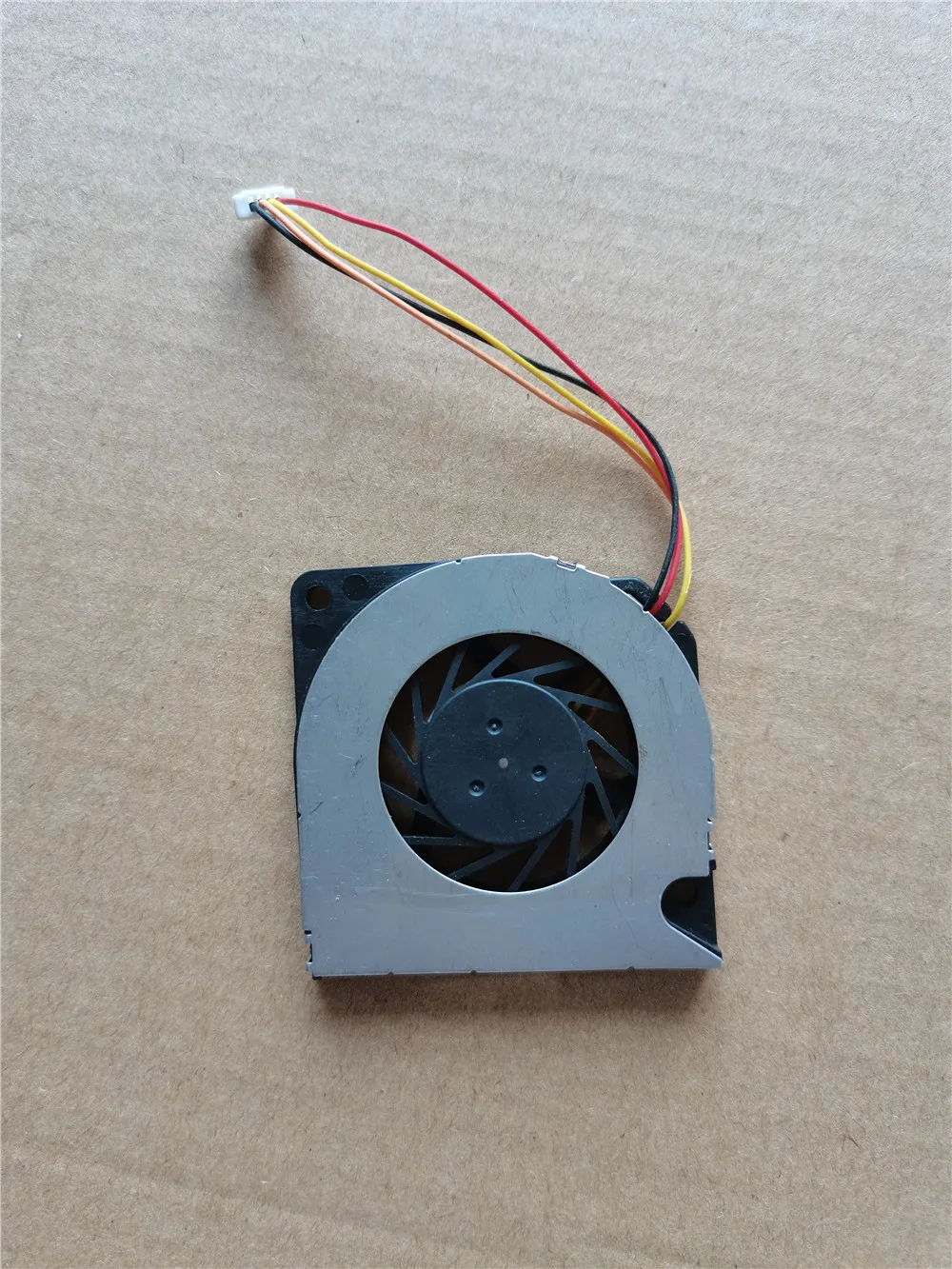 Новый оригинальный ноутбук/ноу – обзор и цена Cpu Fan